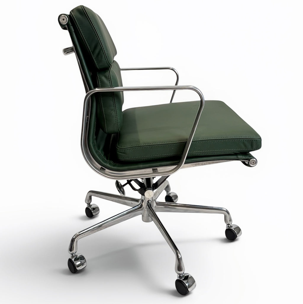 Herman Miller Eames Aluminum Group Soft Pad Management Chair