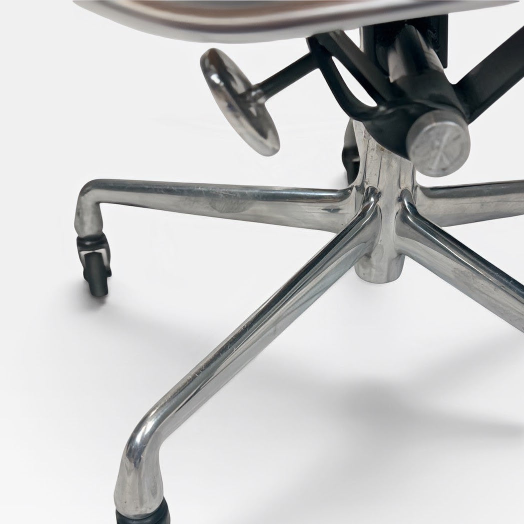 Herman Miller Eames Aluminum Group Soft Pad Management Chair - Caramel  Brown Leather