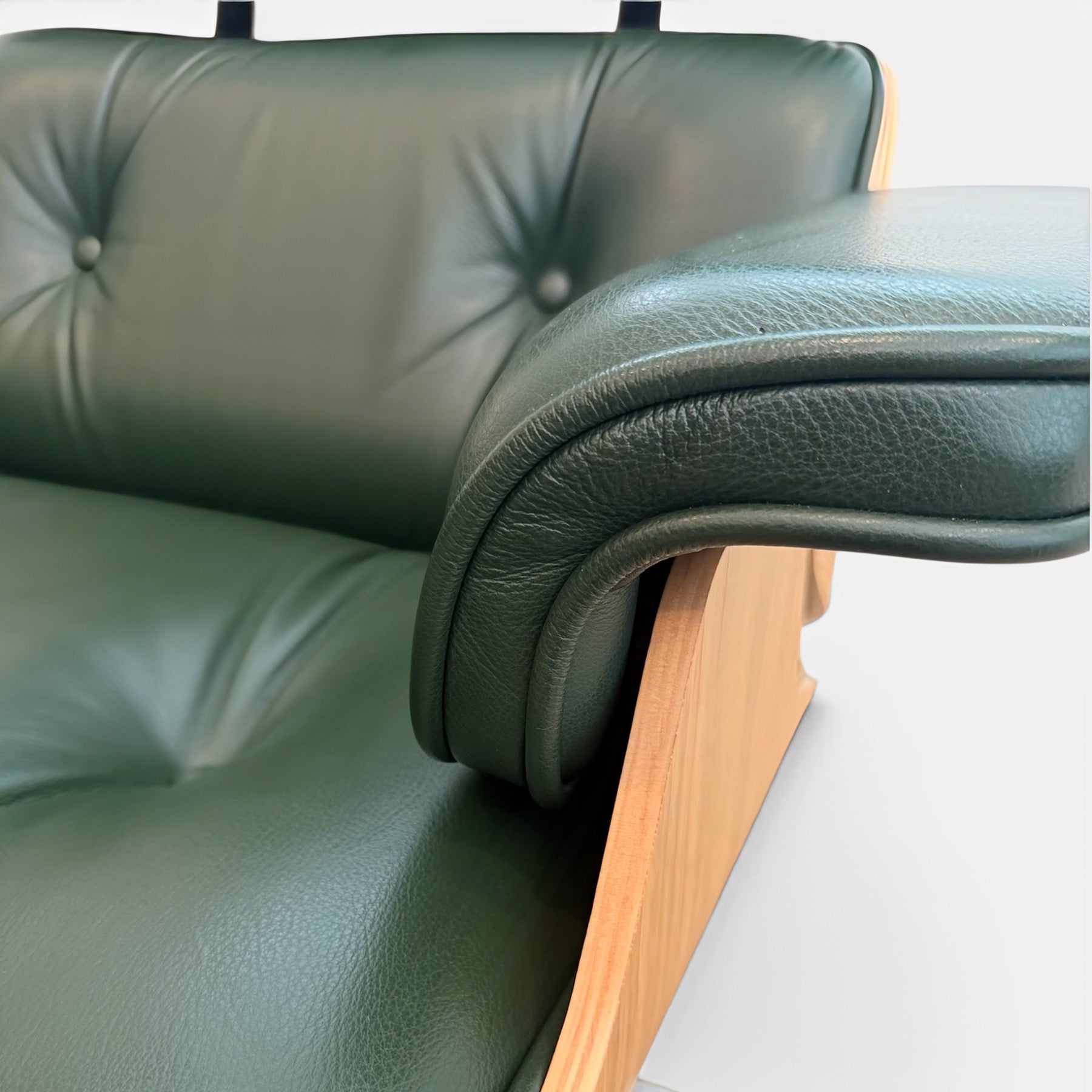 Eames Lounge Chair & Ottoman by Herman Miller – Green Leather