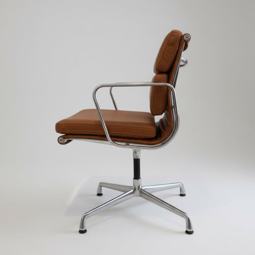 Eames Aluminum Group Side Chair