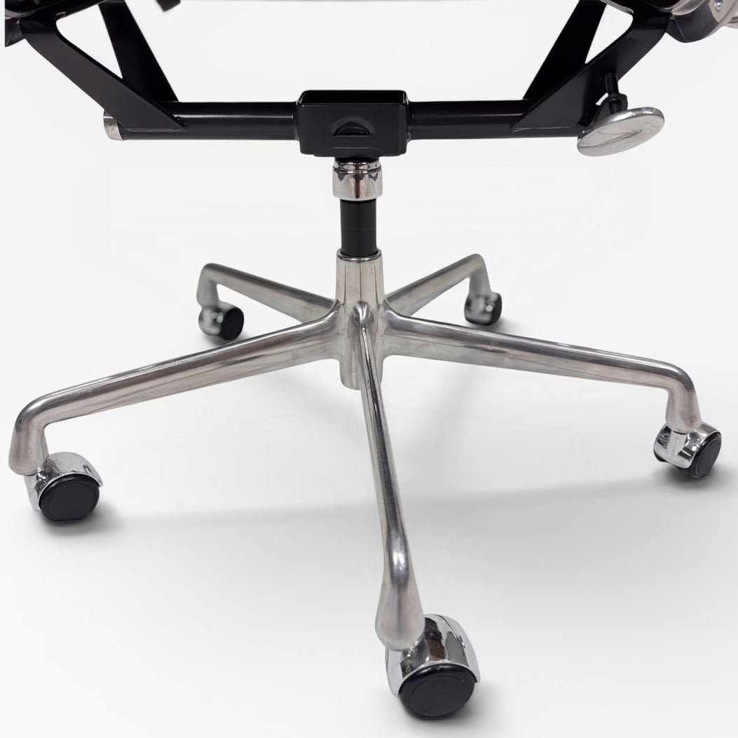 Eames for Herman Miller Aluminum Group Soft Pad Management Chair - Brown Leather