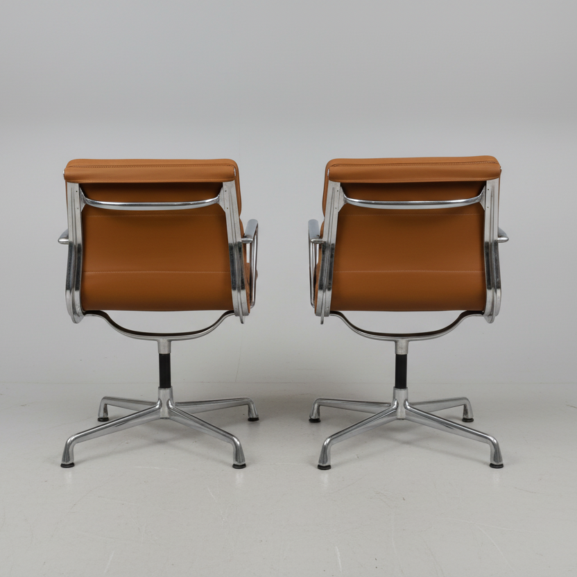 Set Of 5 Eames Aluminum Group Side Chairs