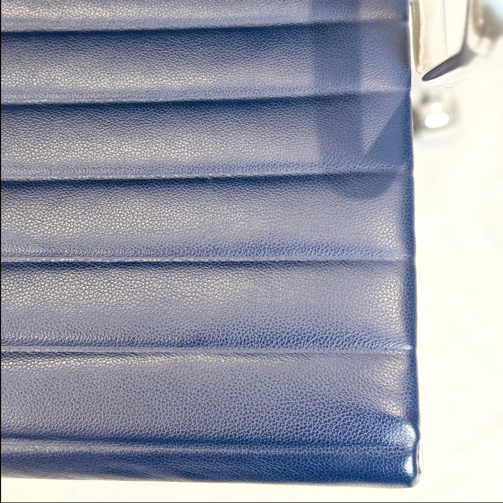 Eames Aluminum Group Executive Chair