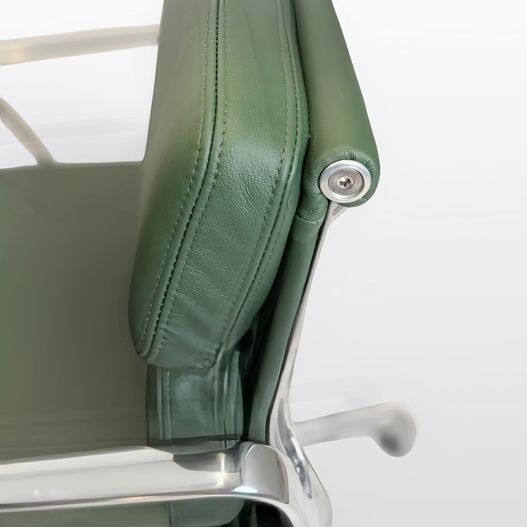 Herman Miller Eames Aluminum Group Soft Pad Management Chair