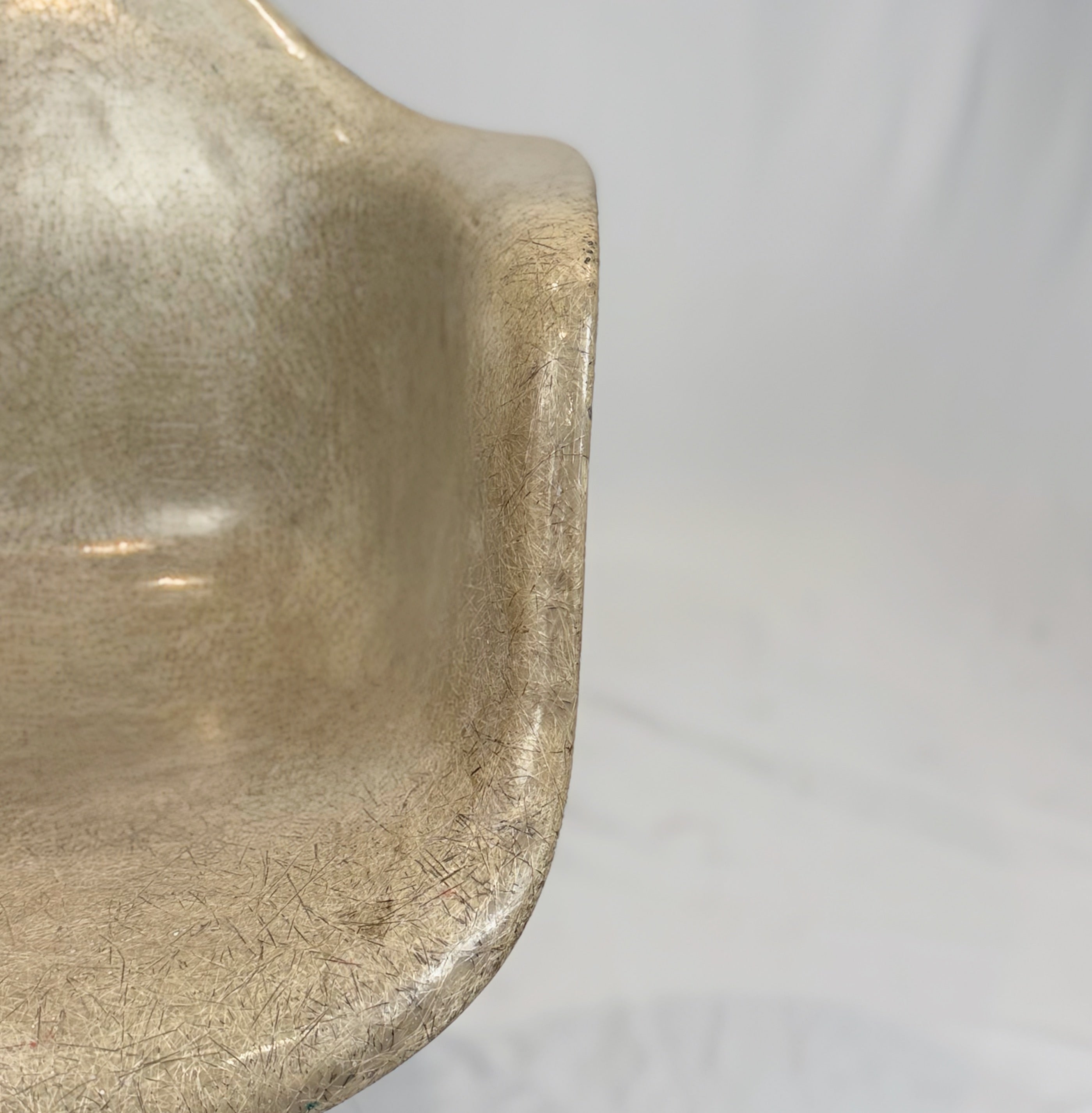 Early 1950s Eames Fiberglass Armchair by Herman Miller – Zenith Plastics