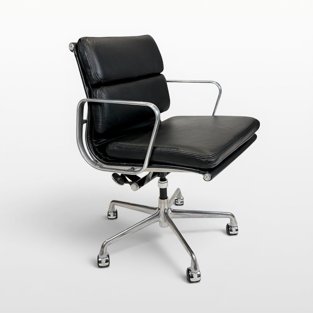 Herman Miller Eames Aluminum Group Soft Pad Management Chair – Black Leather