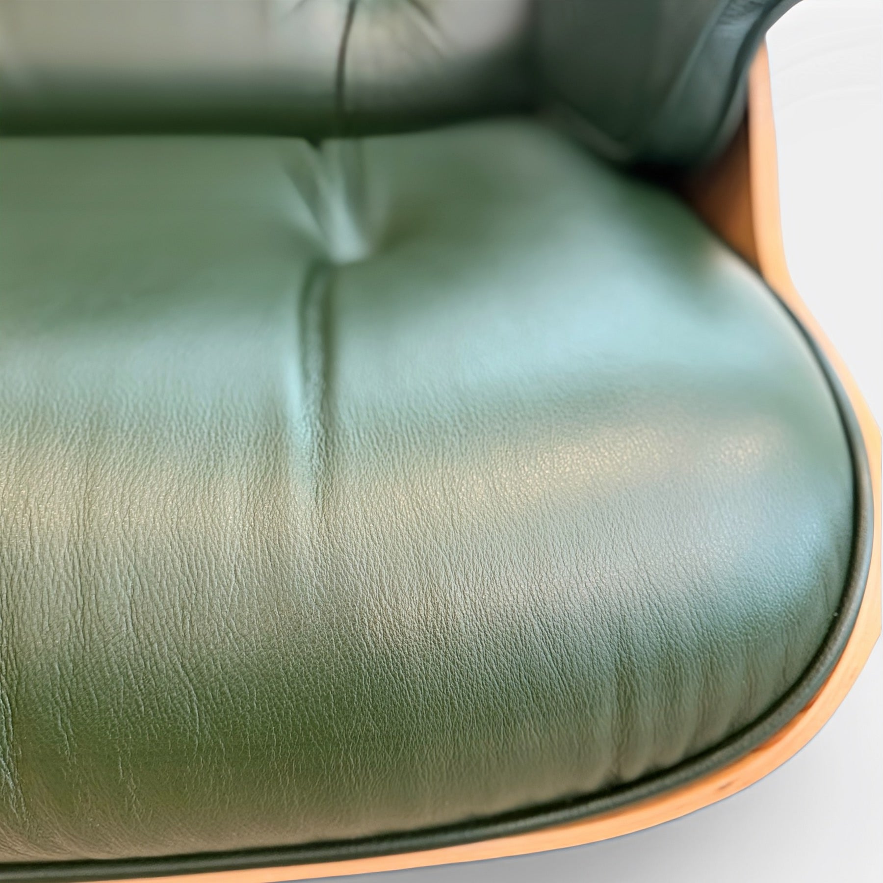 Eames Lounge Chair & Ottoman by Herman Miller – Green Leather
