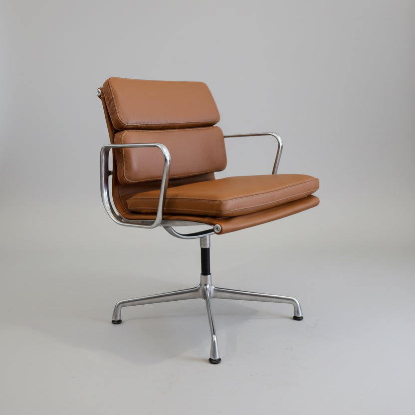 Eames Aluminum Group Side Chair