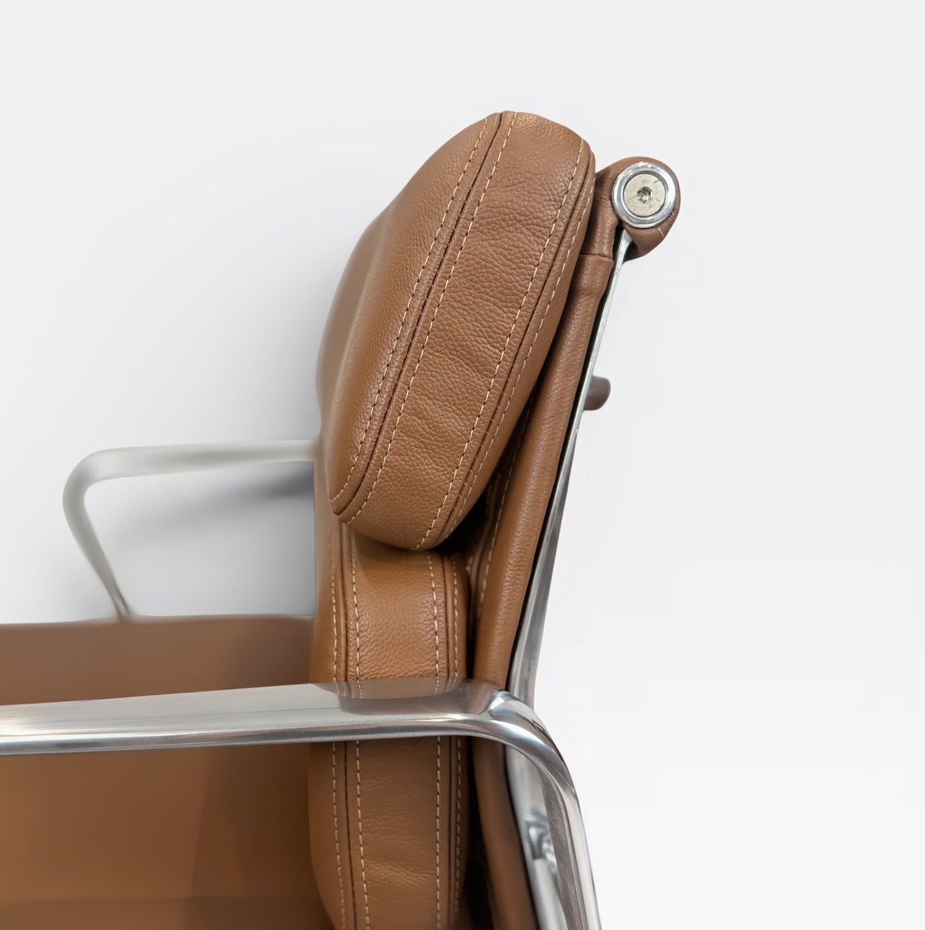 Eames for Herman Miller Aluminum Group Soft Pad Management Chair - Brown Leather