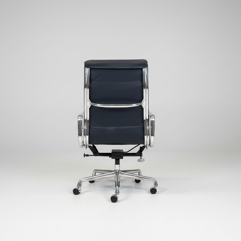 Eames Executive Soft Pad Chair