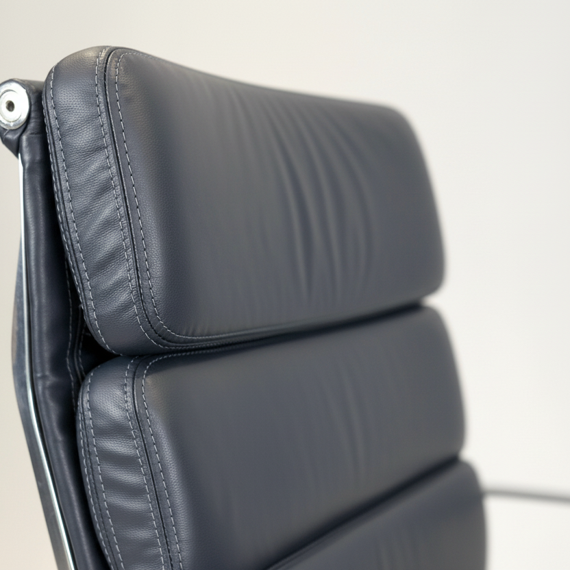 Eames Executive Soft Pad Chair