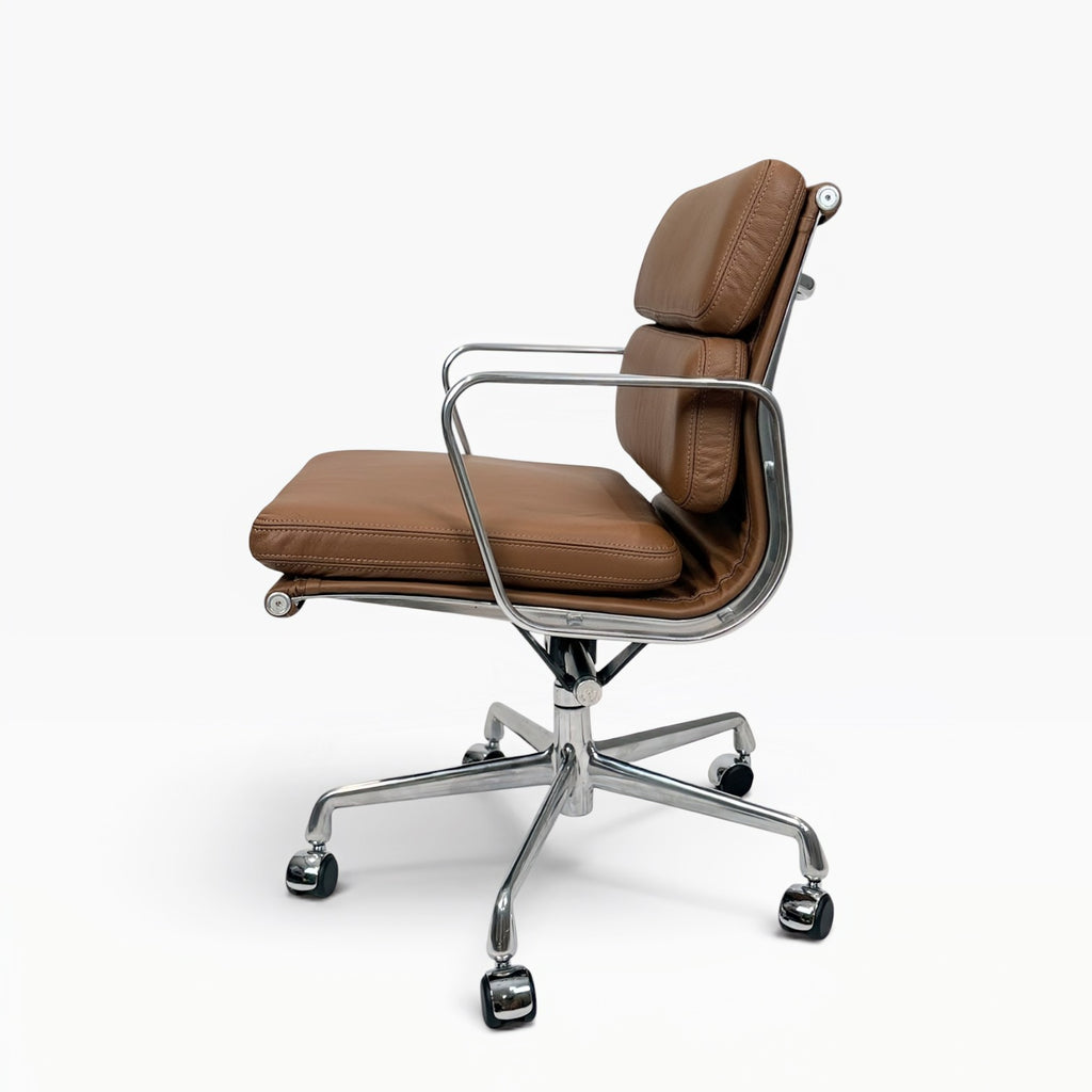 Eames for Herman Miller Aluminum Group Soft Pad Management Chair - Brown Leather